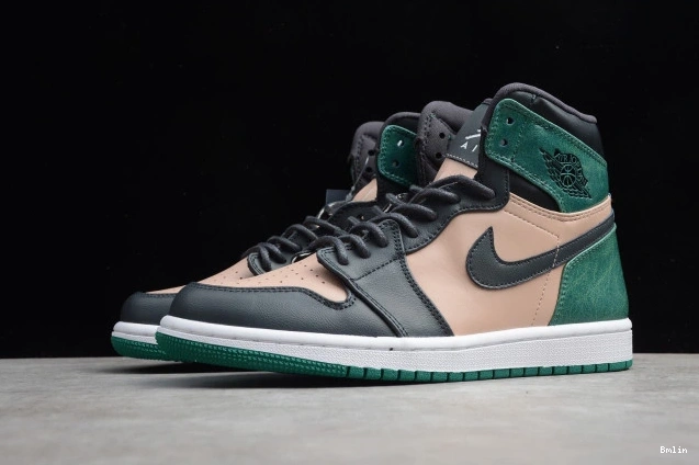 Boostmaster lin Bio Jordan Retro 1 AH7389-203 High Beige Mystic Air Green Anthracite 0820